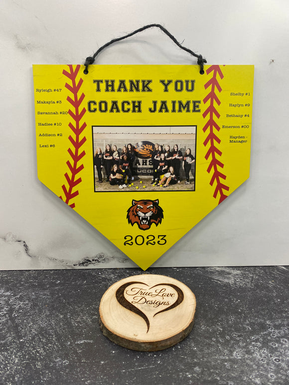 Personalized Softball Coach Gift, End of Season Manager Gift, Team Gift, Team Photo Hanging Plaque, Teammate Roster List