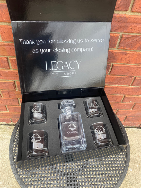 Personalized Whiskey Decanter Set with Luxury Gift Box , Gifts for Him, Father's Day, Wedding Gift, Retirement Gift, Gift for Boss, Corporate Gift